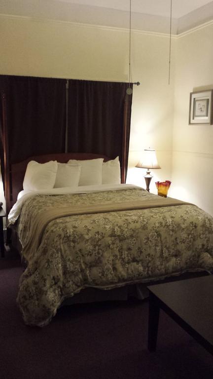 Kennedy Inn St. Andrews By The Sea Екстер'єр фото