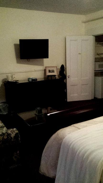 Kennedy Inn St. Andrews By The Sea Екстер'єр фото
