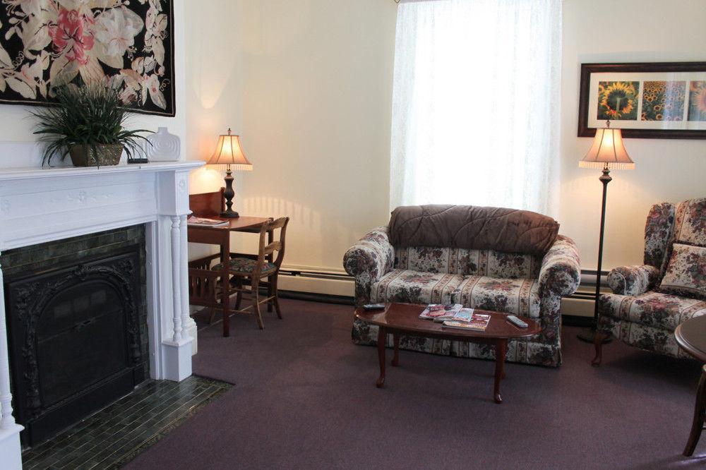 Kennedy Inn St. Andrews By The Sea Екстер'єр фото