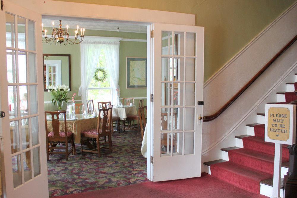 Kennedy Inn St. Andrews By The Sea Екстер'єр фото