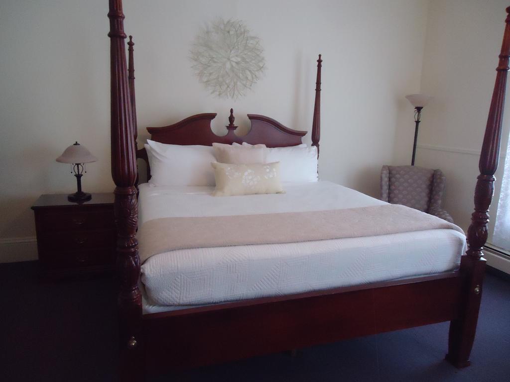Kennedy Inn St. Andrews By The Sea Номер фото