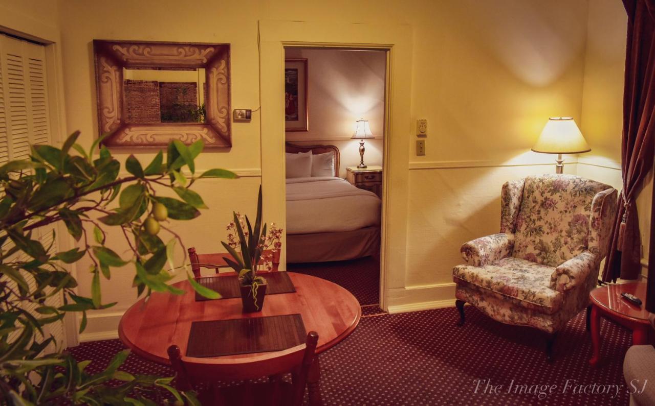 Kennedy Inn St. Andrews By The Sea Екстер'єр фото